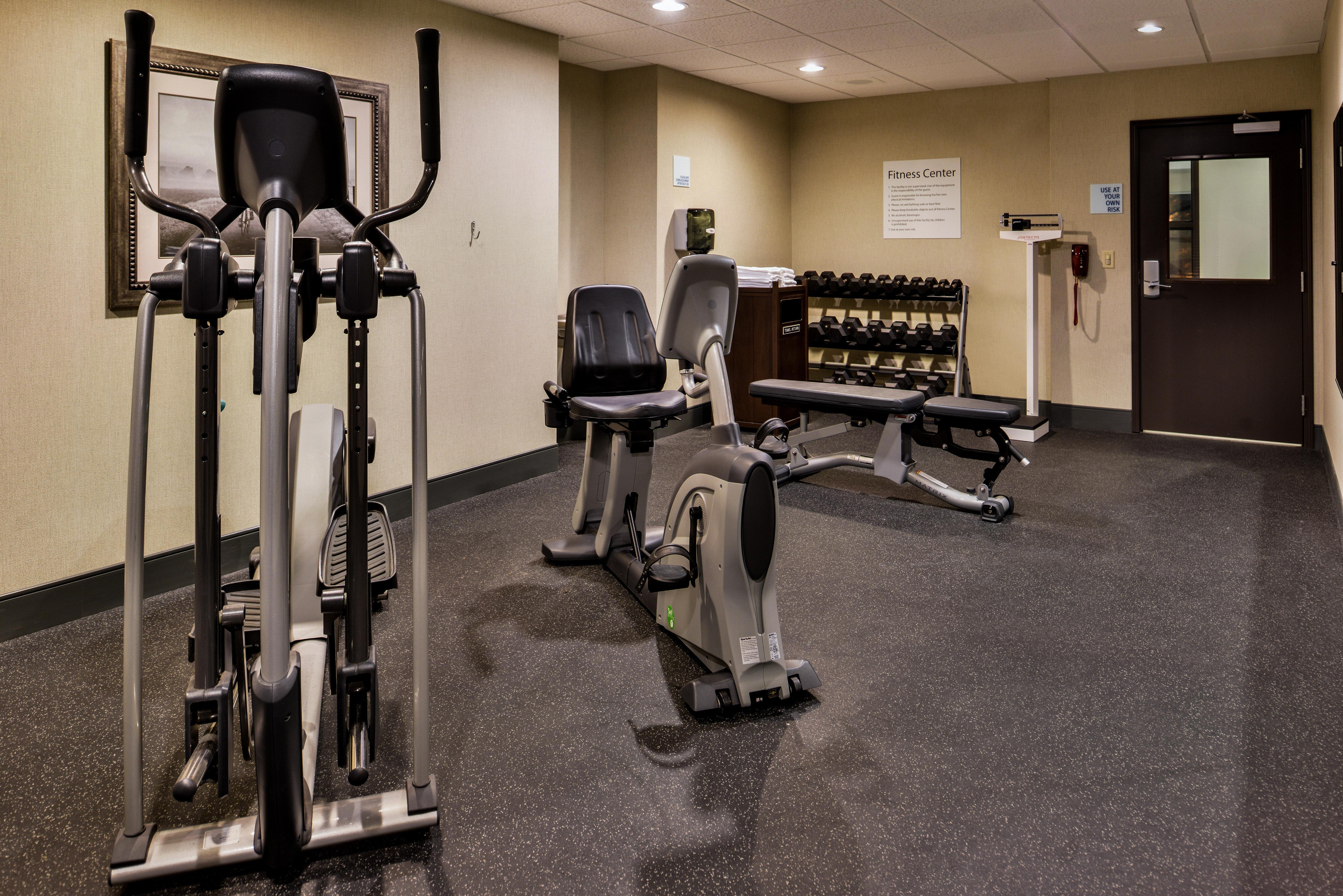 Holiday Inn Express & Suites Emporia Northwest By Ihg Kültér fotó