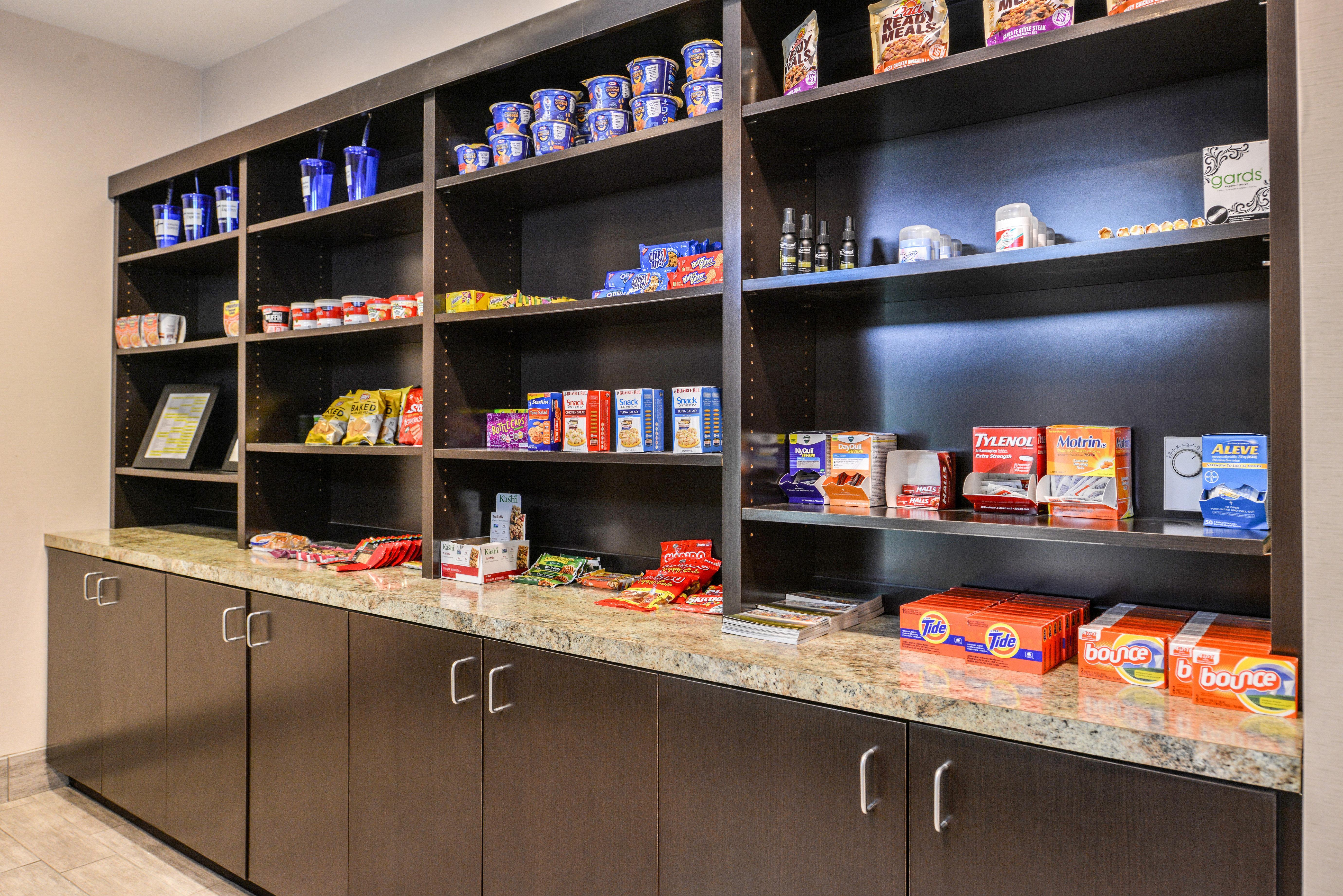 Holiday Inn Express & Suites Emporia Northwest By Ihg Kültér fotó